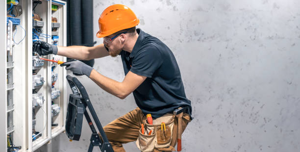 Best Commercial Electrician Services  in Alum Creek, WV
